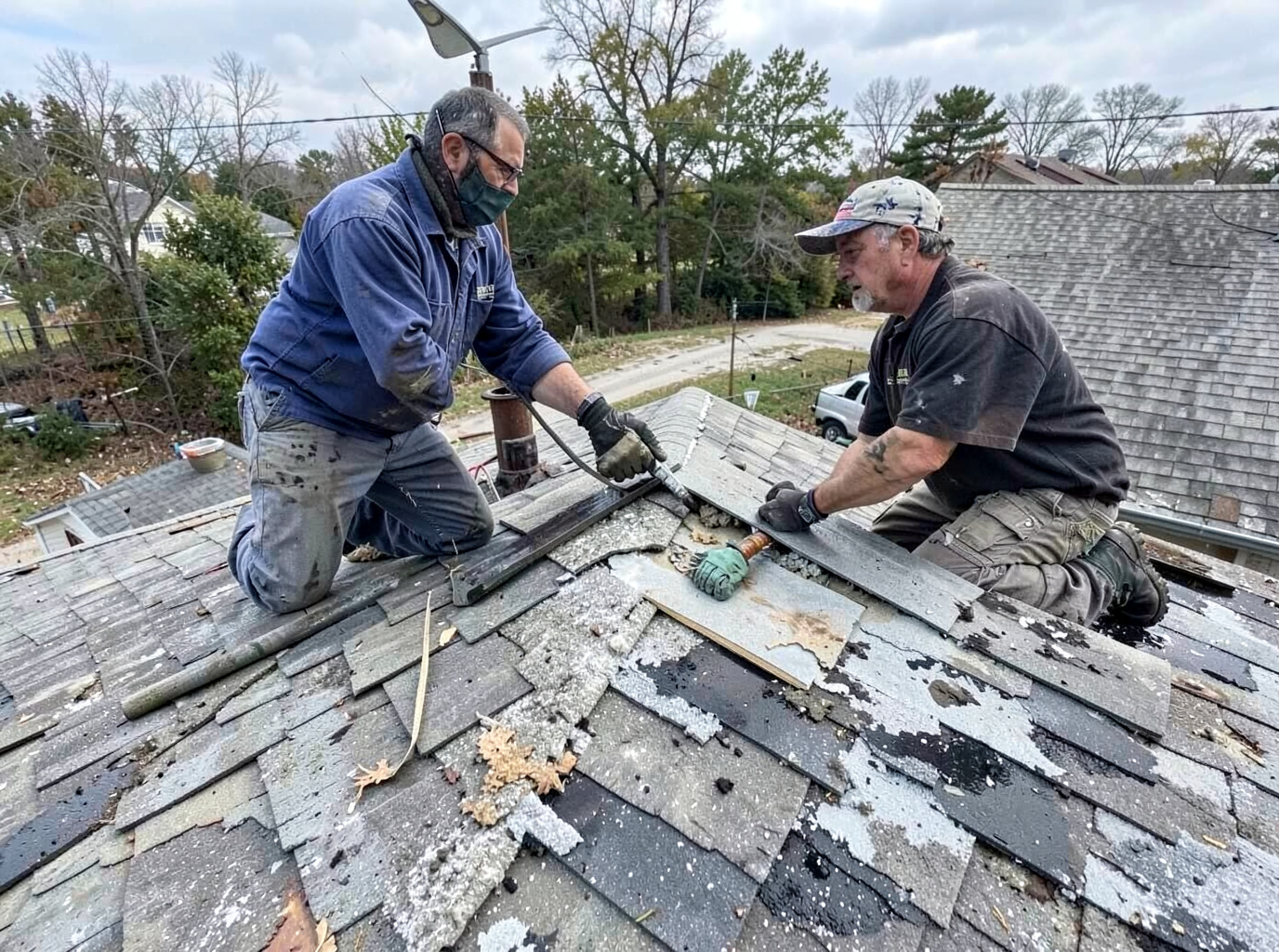 roofing contractor in Sage Meadows Area, AR